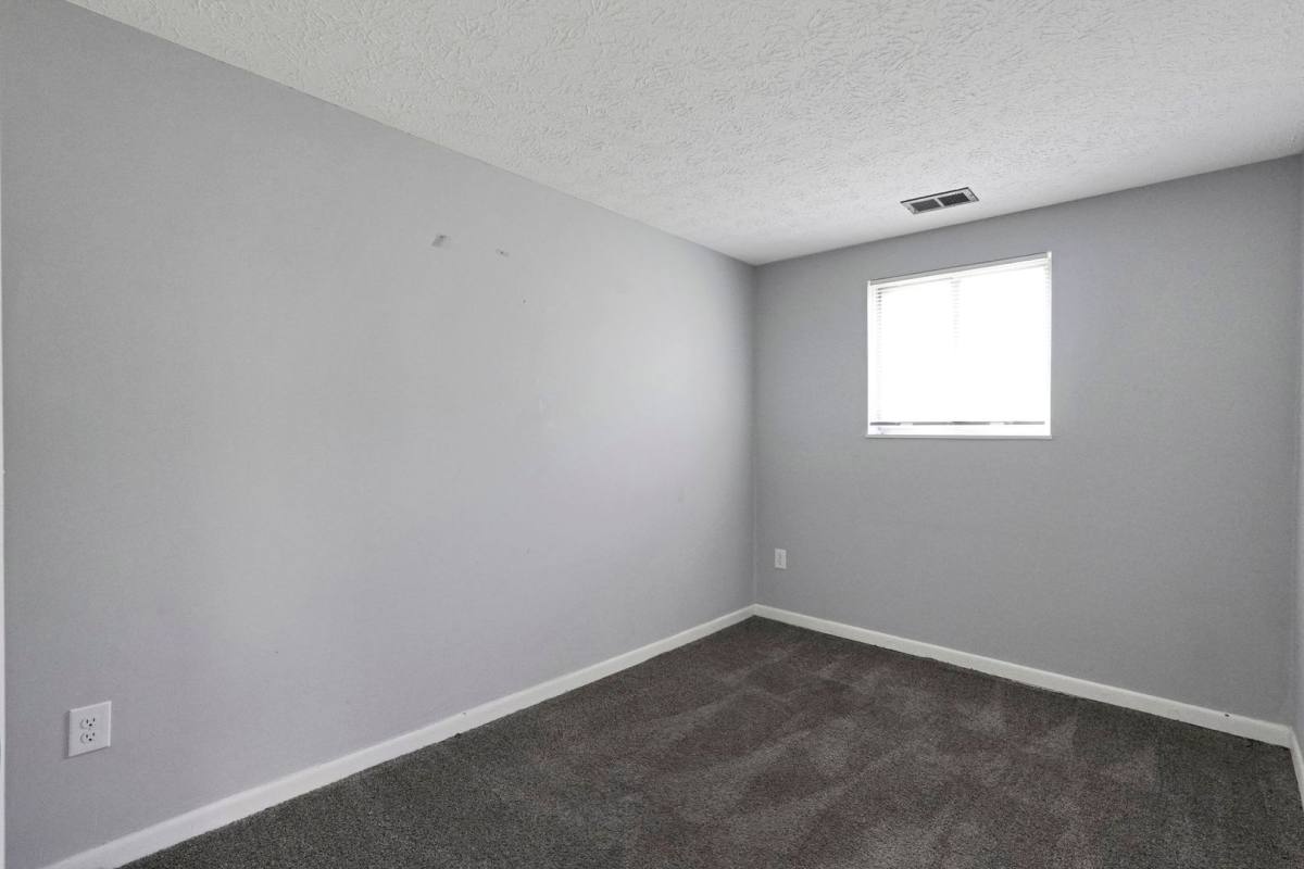 House for rent at 859 Eliots Oak Rd, Columbus, OH 43228