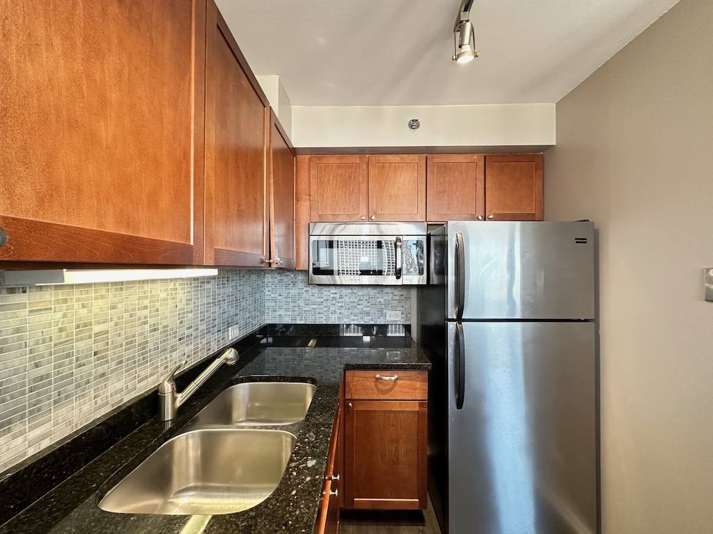 Apartment for rent at 4332 Hazel #P1101, Chicago, IL 60613