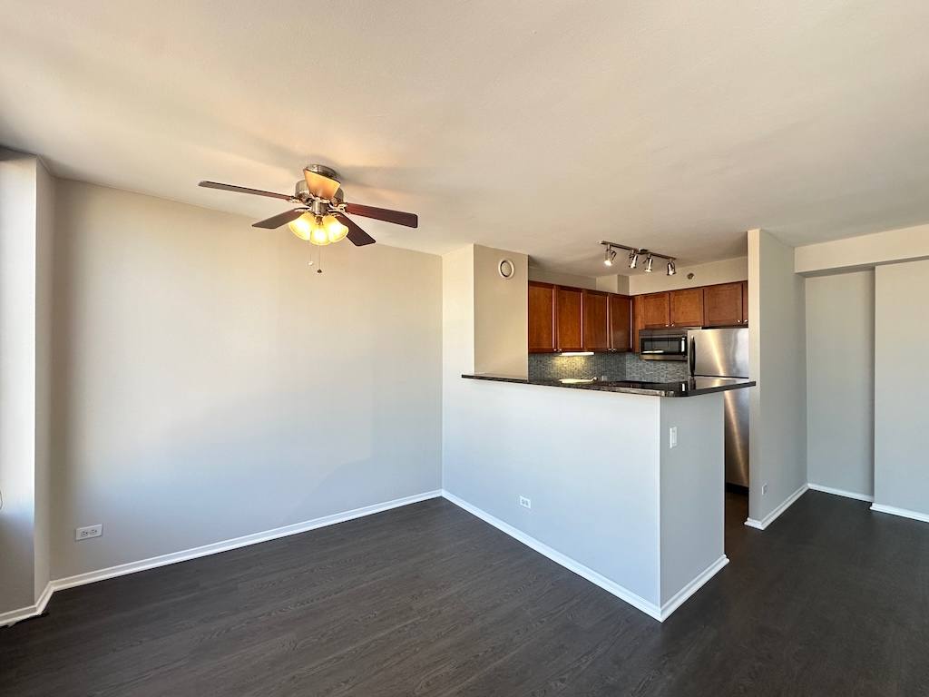 Apartment for rent at 4332 Hazel #P1101, Chicago, IL 60613