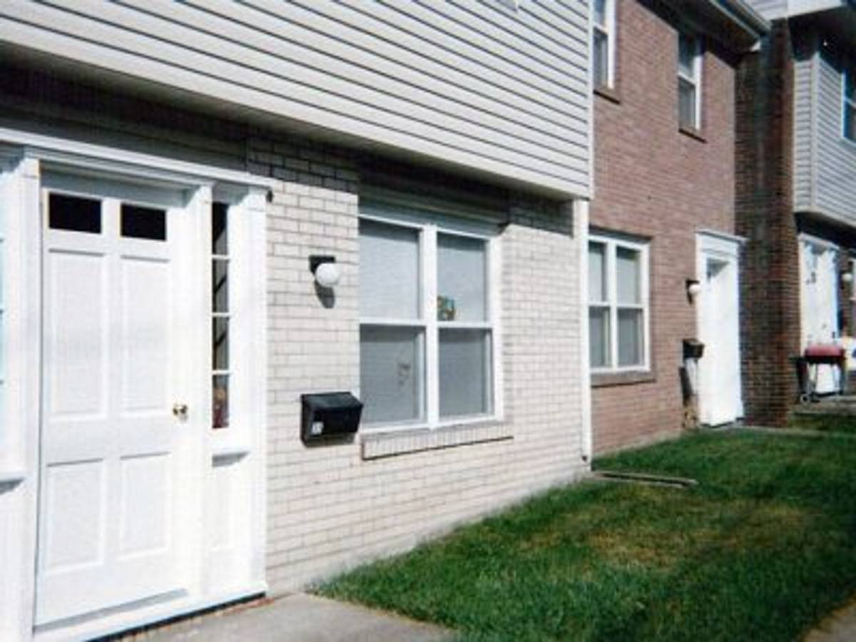 Apartment for rent at 610 Washington Ave, Glen Dale, WV 26038
