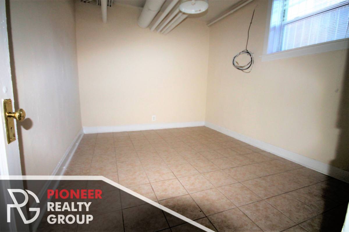 Apartment for rent at 1926 W Winona St #G, Chicago, IL 60640