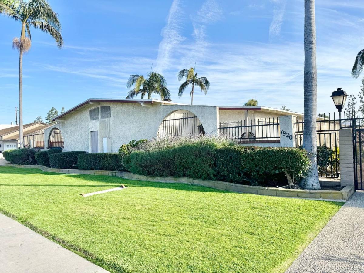 Apartment for rent at 7900 Sfr & 7920 A - Z Trask Ave, Westminster, CA 92683