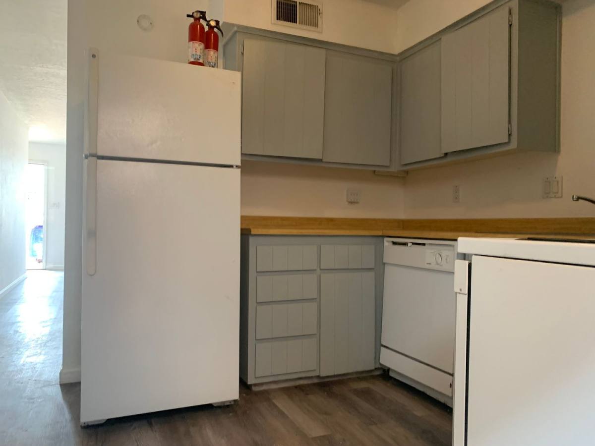 Apartment for rent at 1932 Buena Vista Dr SE, Albuquerque, NM 87106