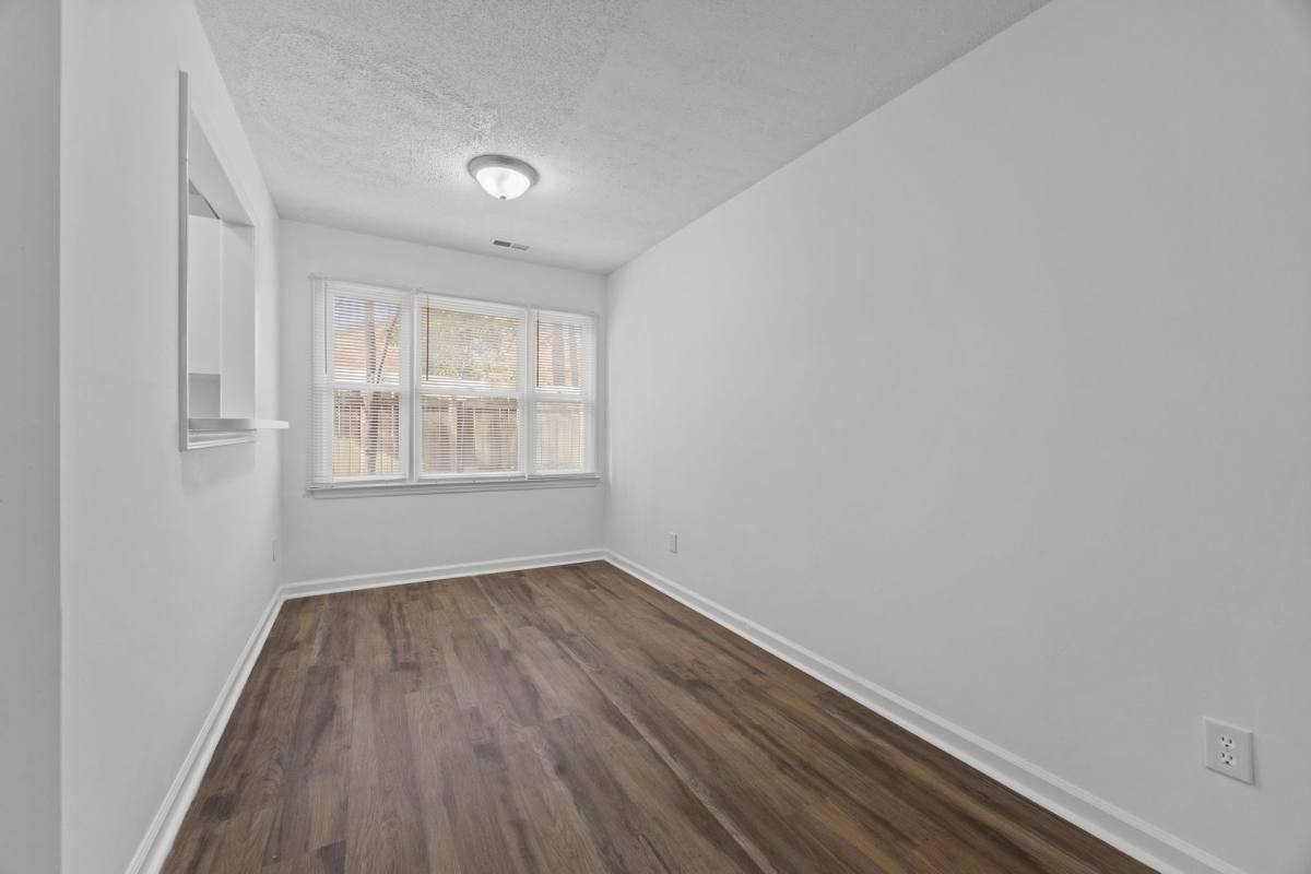 Apartment for rent at 2916-2918 Chapel Hill Rd, Durham, NC 27707