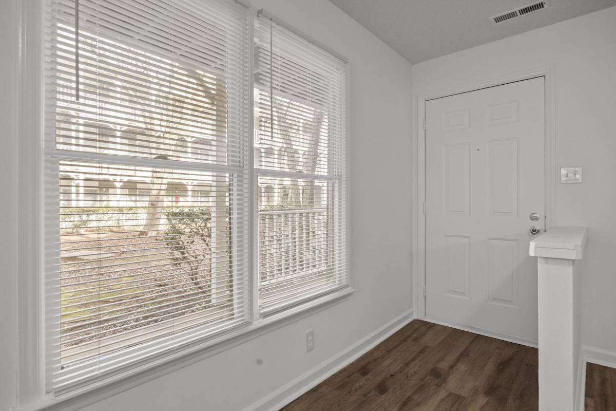 Apartment for rent at 2916-2918 Chapel Hill Rd, Durham, NC 27707