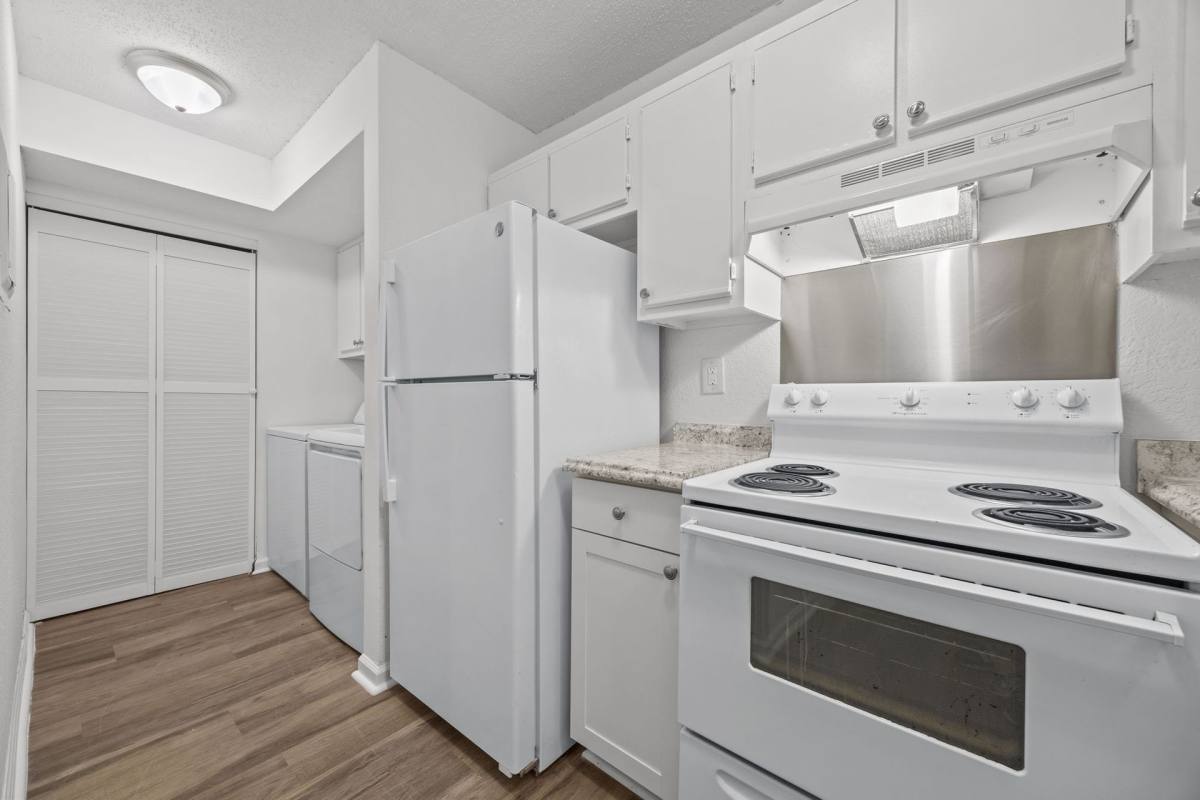 Apartment for rent at 2916-2918 Chapel Hill Rd, Durham, NC 27707