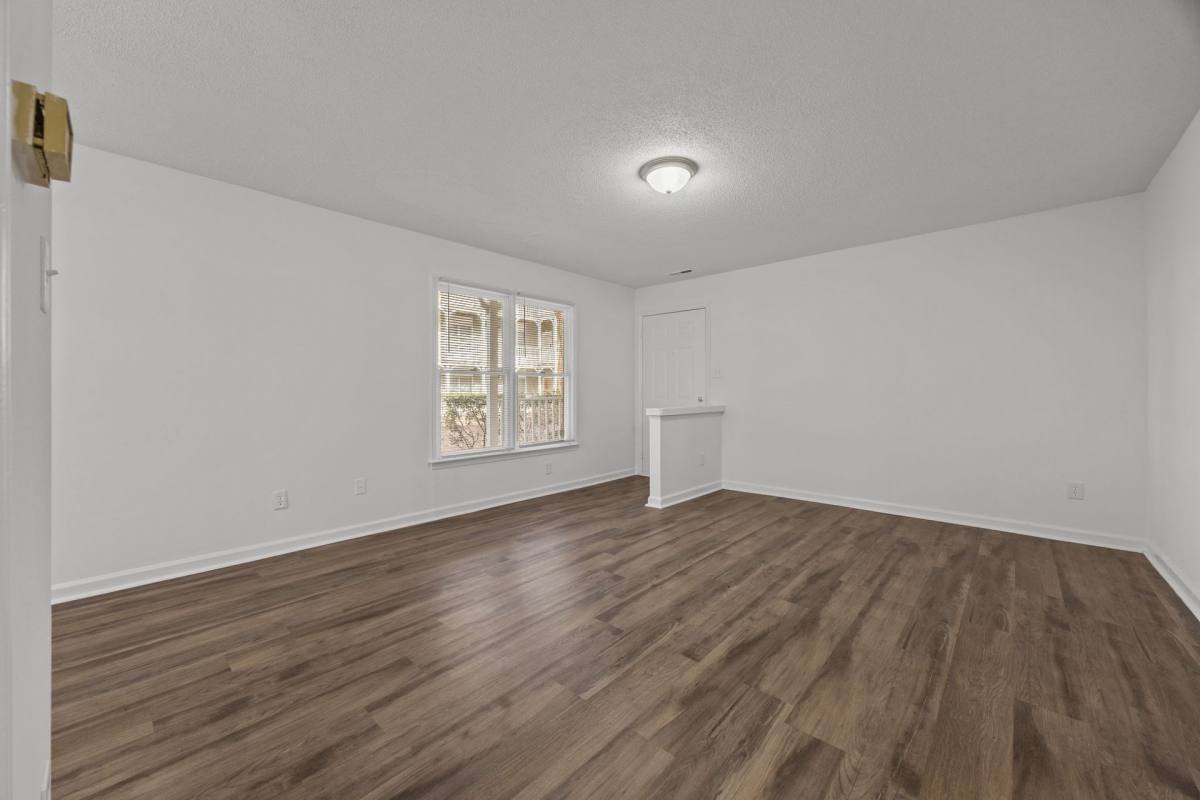 Apartment for rent at 2916-2918 Chapel Hill Rd, Durham, NC 27707