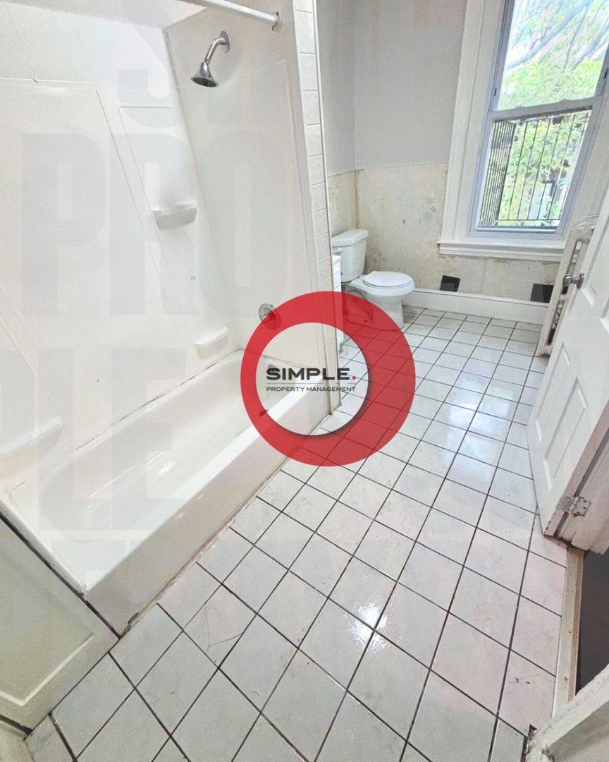 Apartment for rent at 200 S 6th St, Reading, PA 19602