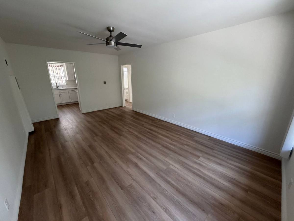 Apartment for rent at 3666 Vinton Ave, Los Angeles, CA 90034