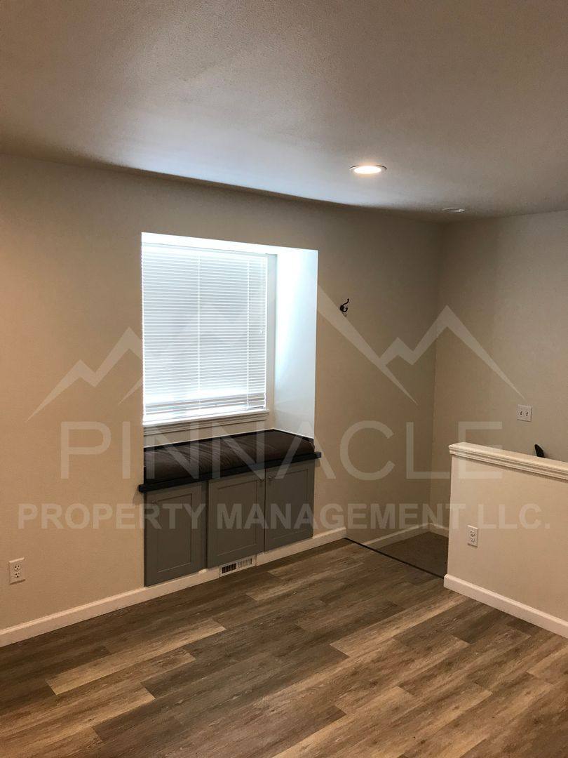 Apartment for rent at 3500 Main St, Yakima, WA 98903