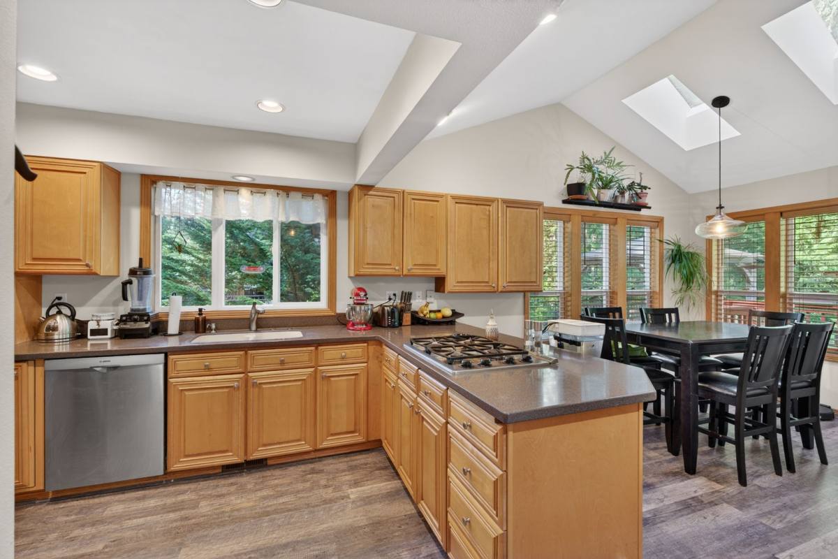 House for rent at 1919 97th St Court NW, Gig Harbor, WA 98332