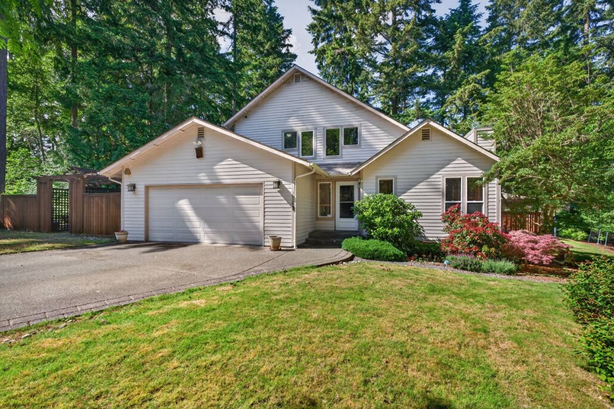 House for rent at 1919 97th St Court NW, Gig Harbor, WA 98332