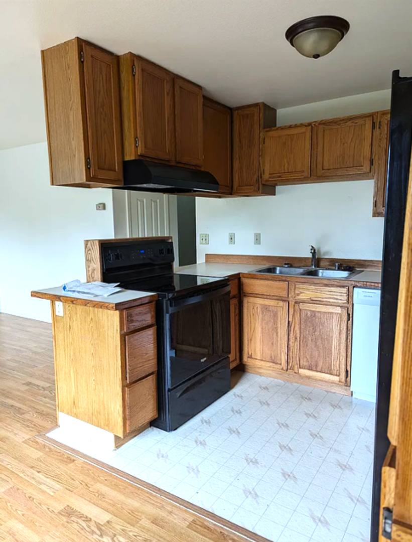 Apartment for rent at 2501 & 2503 Xenia St, Bellingham, WA 98229