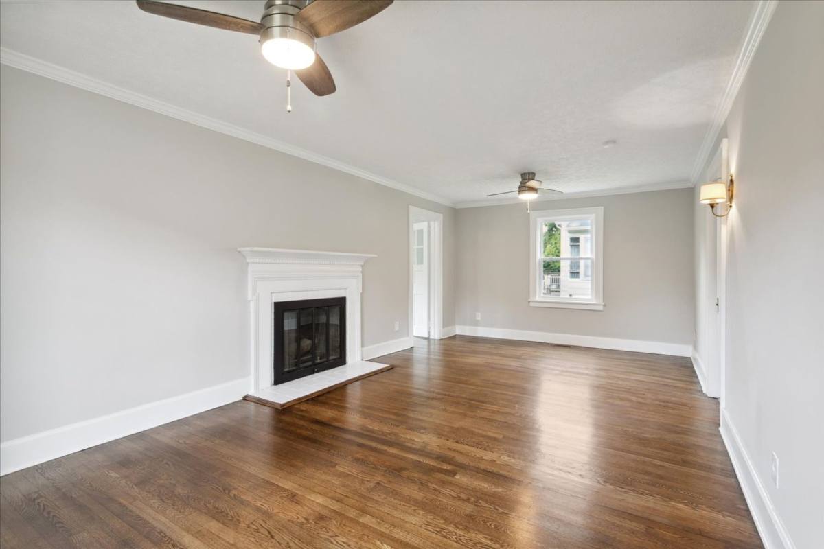 House for rent at 101 Pulaski St, Yorktown, VA 23690