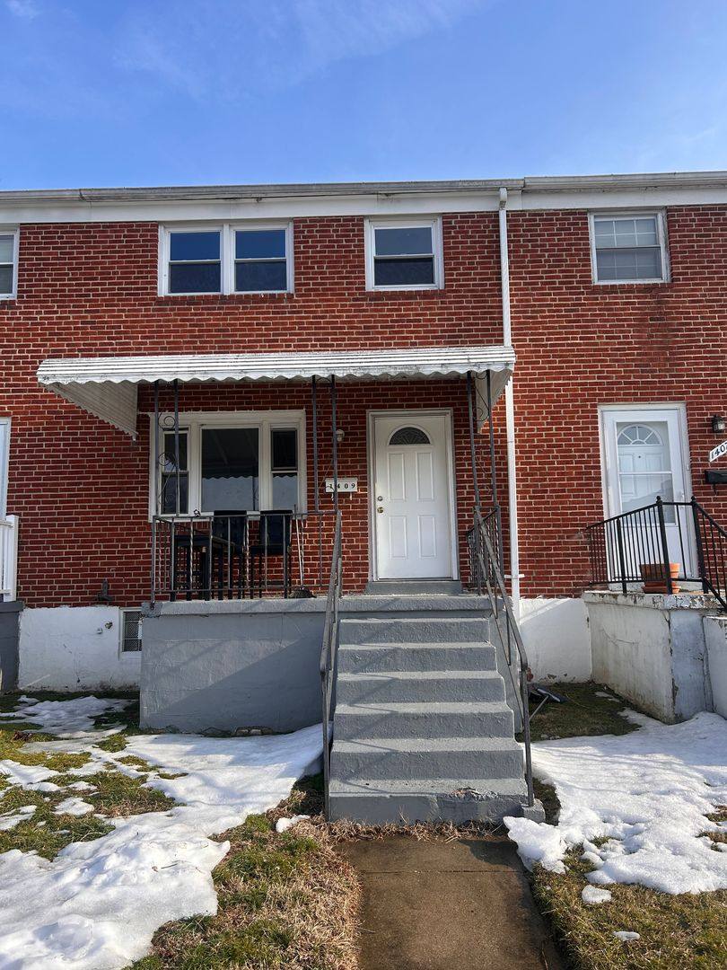 Townhouse for rent at 1409 Nicolay Way, Essex, MD 21221