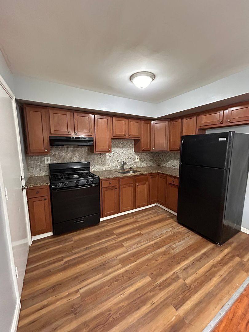 Townhouse for rent at 1409 Nicolay Way, Essex, MD 21221