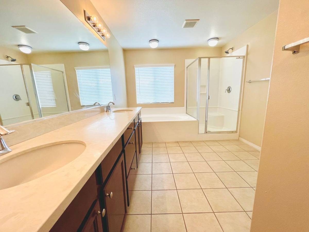 House for rent at 2758 Lavender St, Pomona, CA 91767