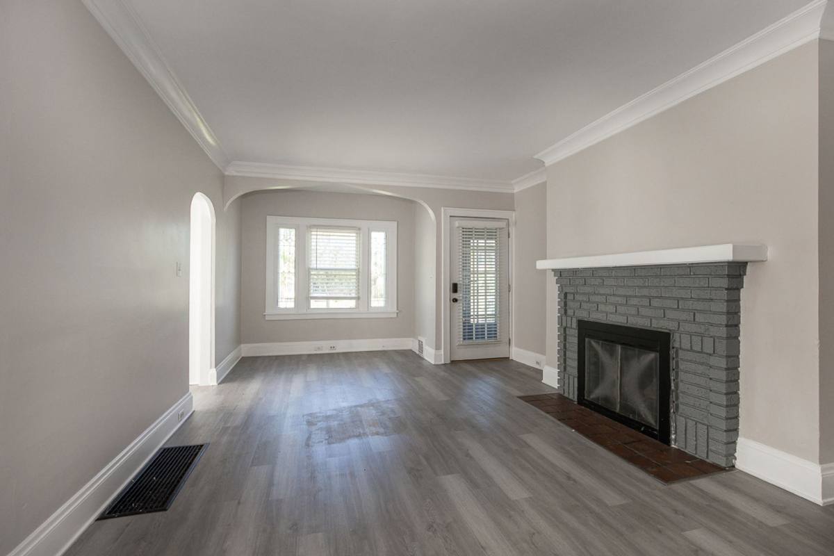 Apartment for rent at 3300 Dellwood Rd, Cleveland, OH 44118