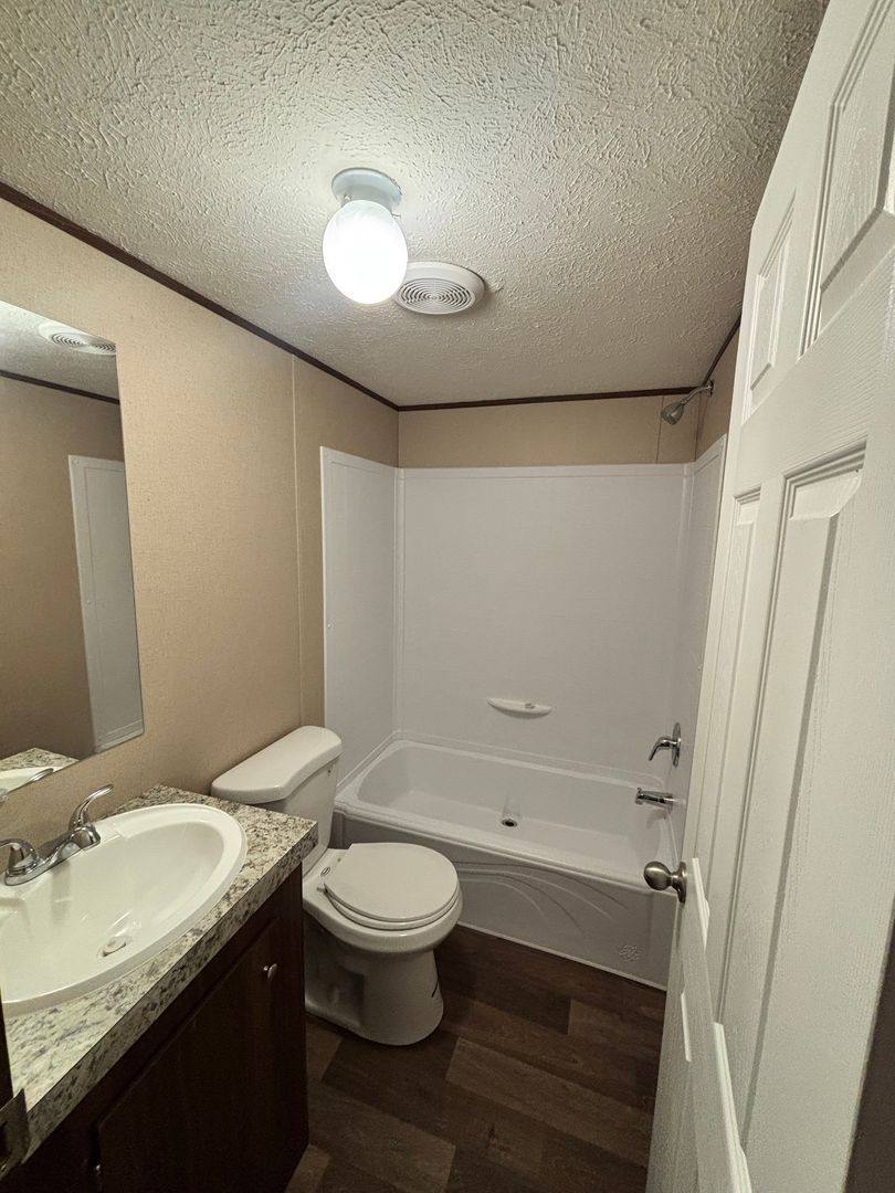 Apartment for rent at 49 Crooked Fork Lane, Waynesville, NC 28785