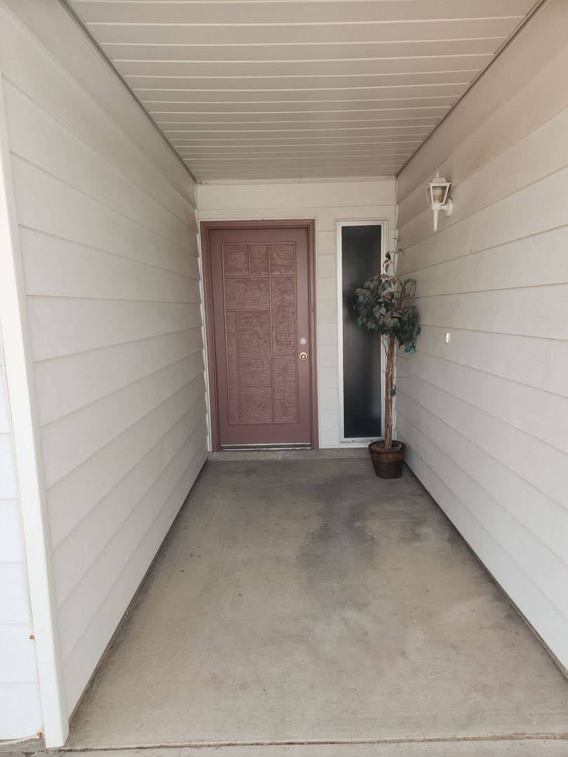 House for rent at 7221 Frank Borman Ave, Las Vegas, NV 89145