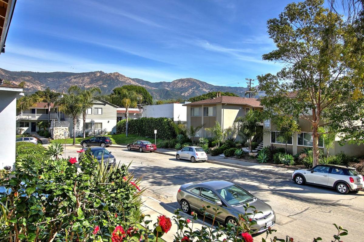 Apartment for rent at 3339 Richland Dr, Santa Barbara, CA 93105