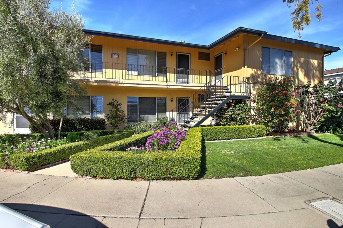 Apartment for rent at 3339 Richland Dr, Santa Barbara, CA 93105