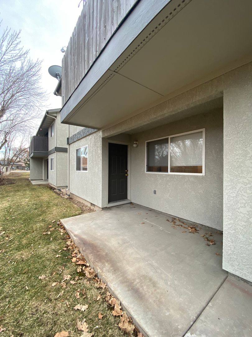 Apartment for rent at 317 S Meridian Rd, Meridian, ID 83642