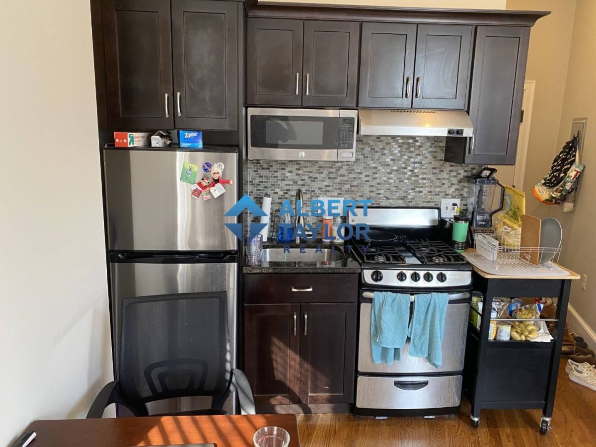 Apartment for rent at 497 Commonwealth Ave #1, Boston, MA 02215