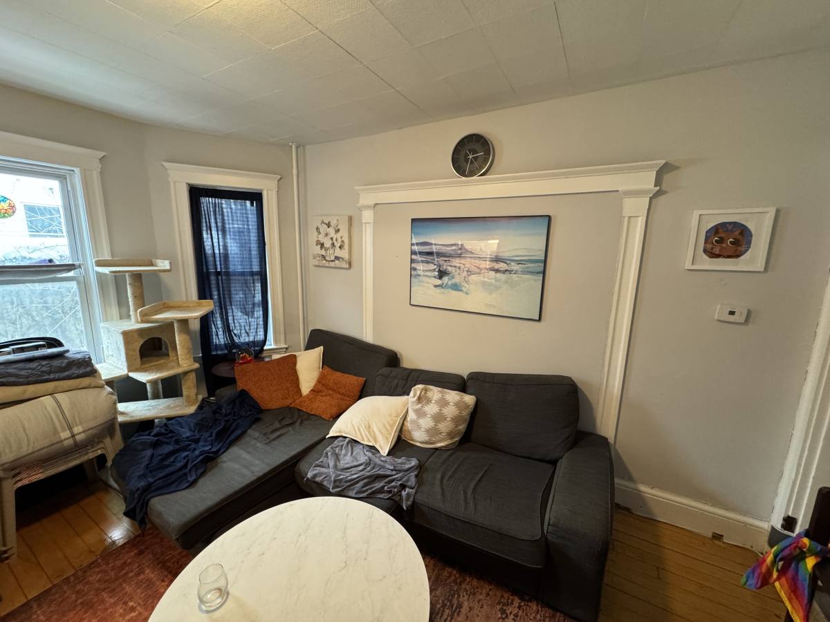 House for rent at 11 Burnham St #1, Somerville, MA 02144