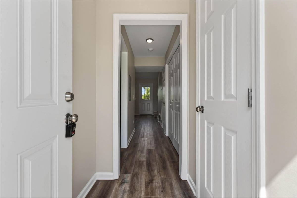Townhouse for rent at 2072 Tynewood Dr, Clarksville, TN 37042