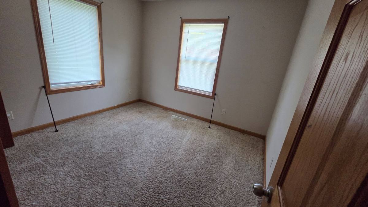 House for rent at 400 7th St SW, Austin, MN 55912