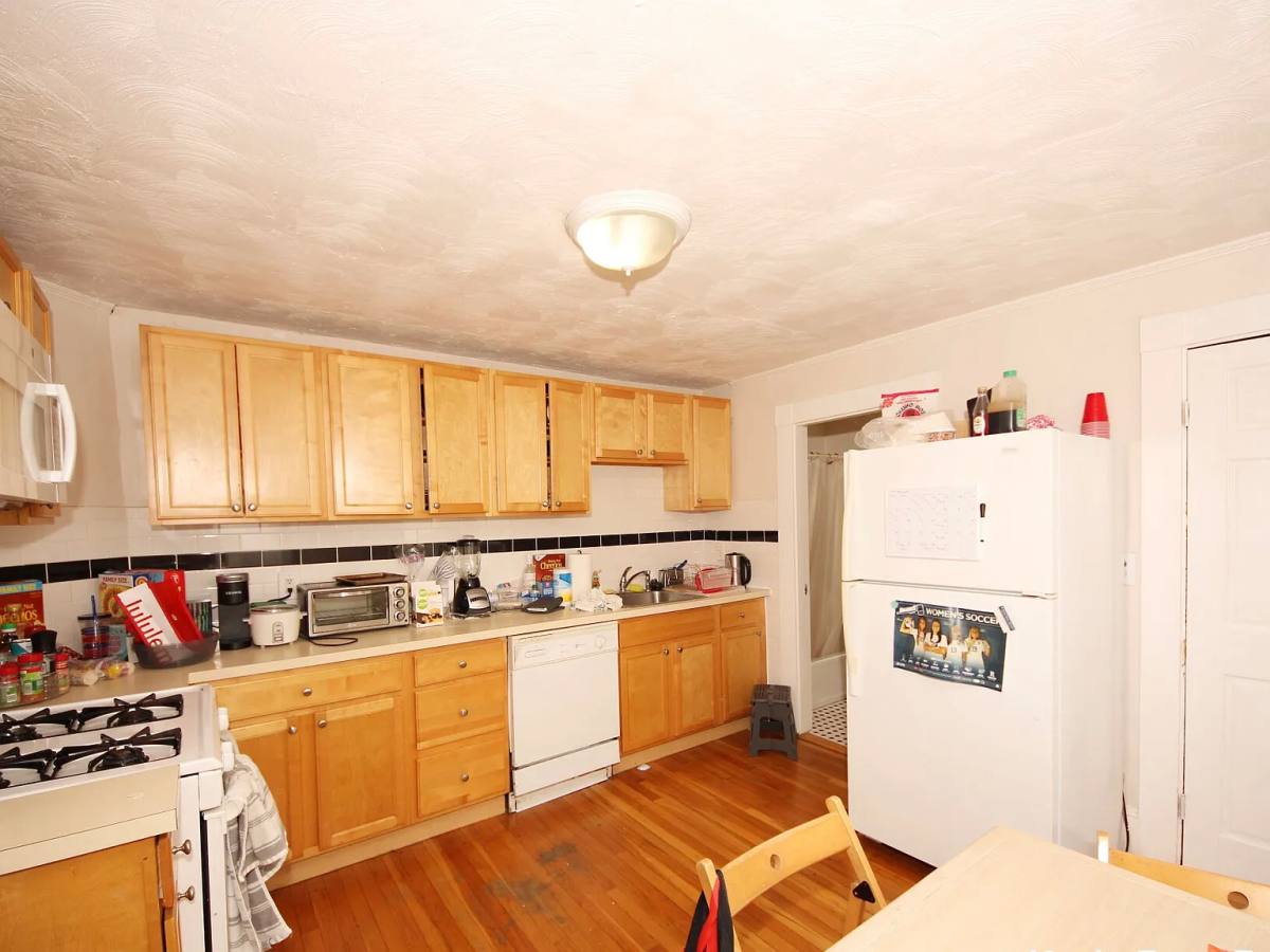 Apartment for rent at 62 Bedford St #2, Waltham, MA 02453