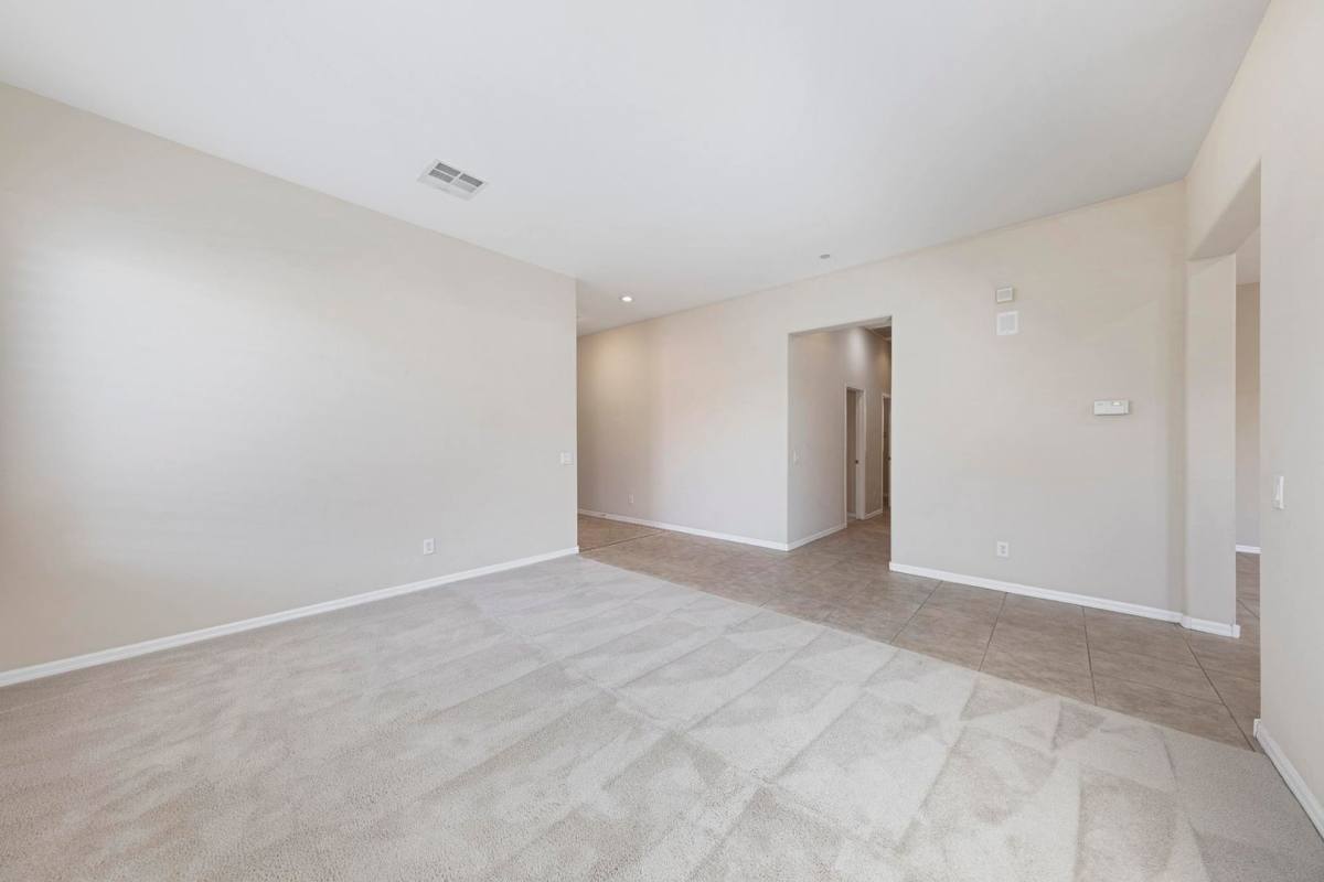 House for rent at 53 Stonemark Dr, Henderson, NV 89052