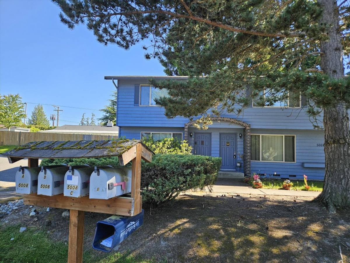 Townhouse for rent at 5008 Graham Way, Mukilteo, WA 98275
