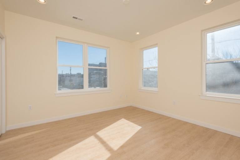 Apartment for rent at 1315-17 N 16th St, Philadelphia, PA 19121
