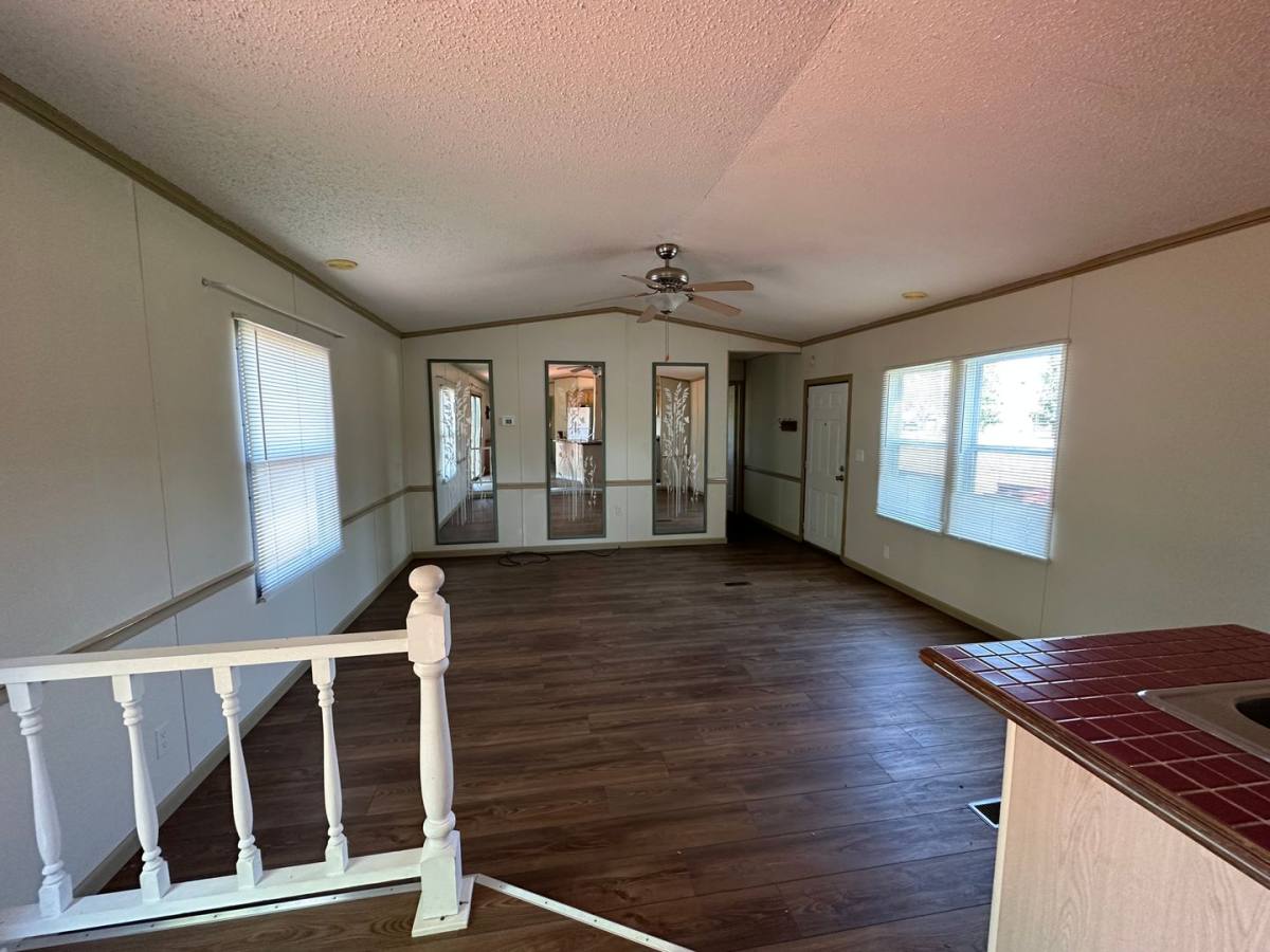 House for rent at 1112 S Broadway, La Harpe, KS 66751