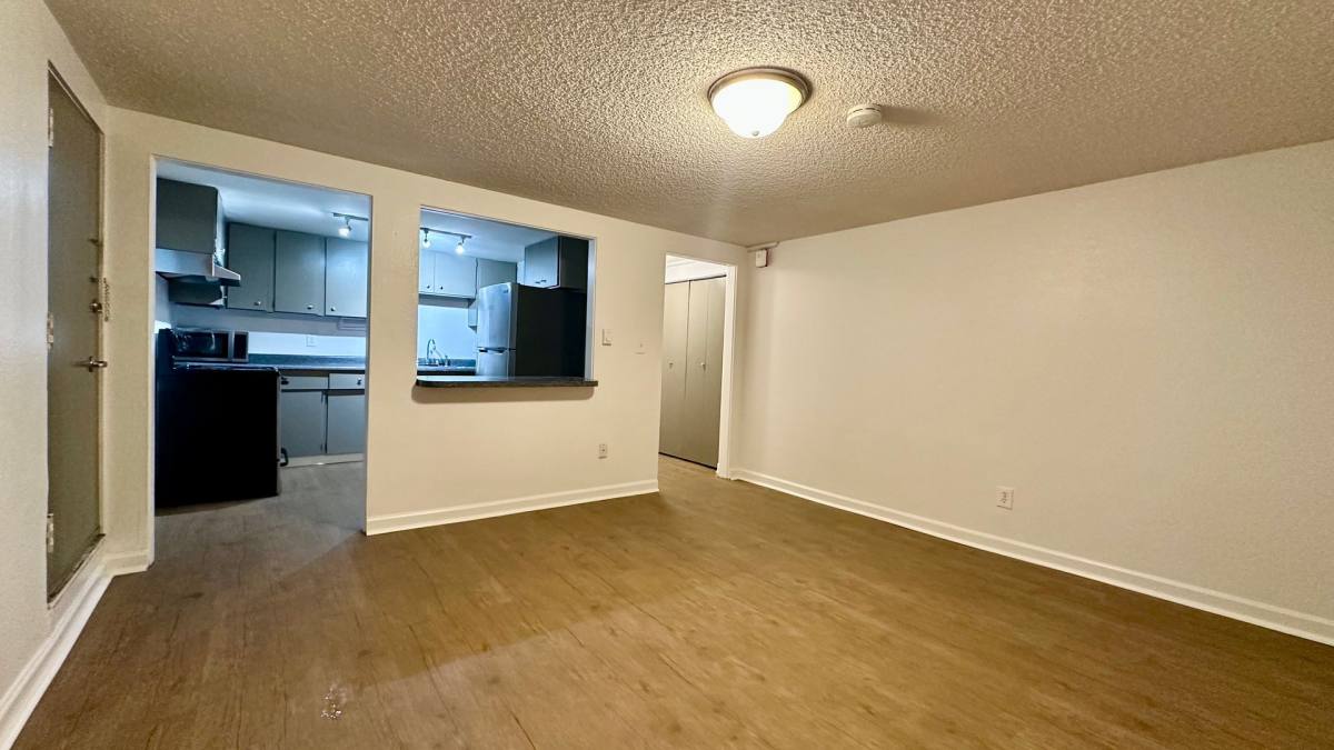 Apartment for rent at 622 1st Ave W, Seattle, WA 98119