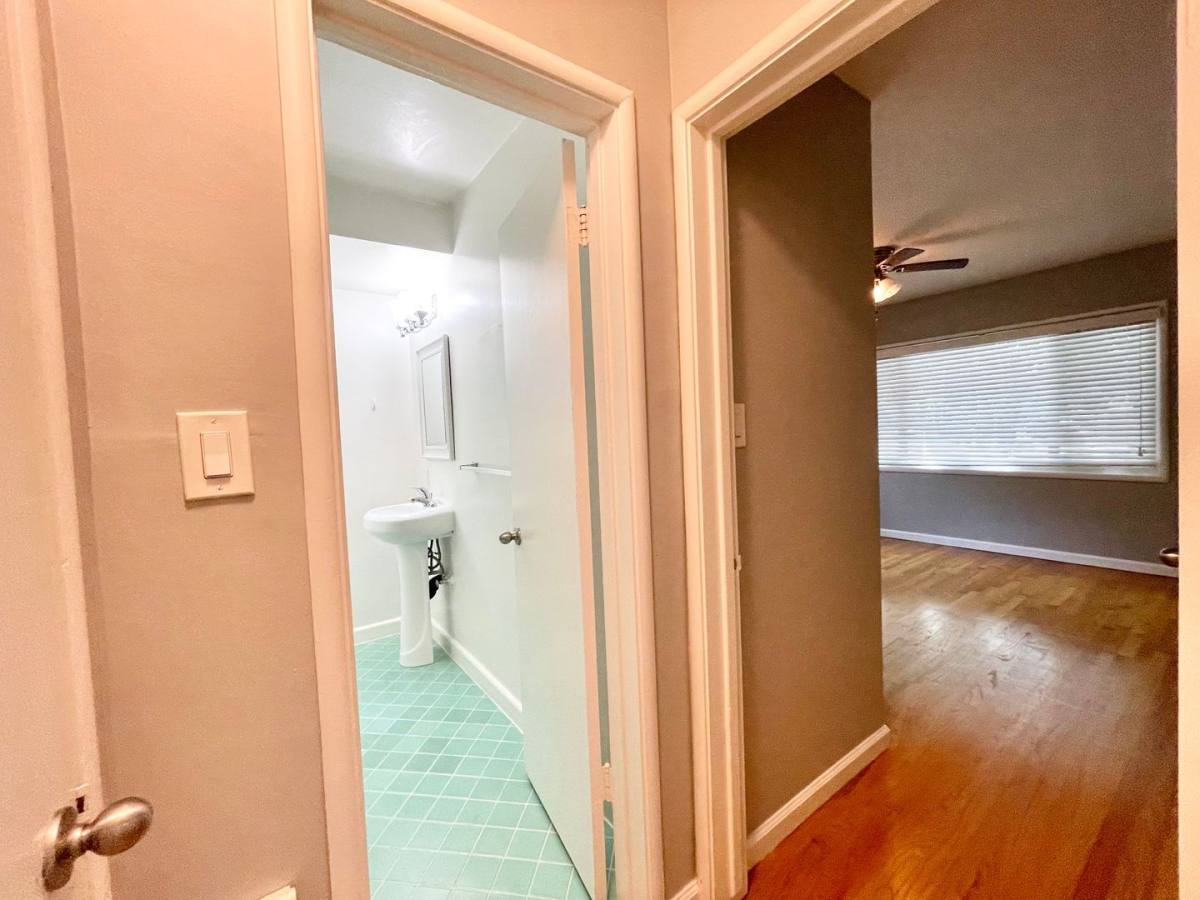 Apartment for rent at 1731 N St, Sacramento, CA 95811