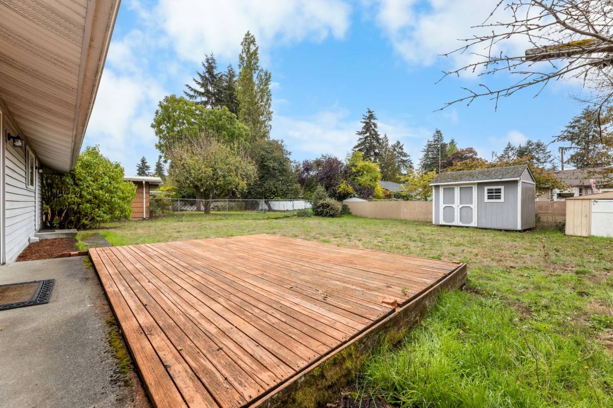 House for rent at 8908 Hipkins Rd SW, Lakewood, WA 98498