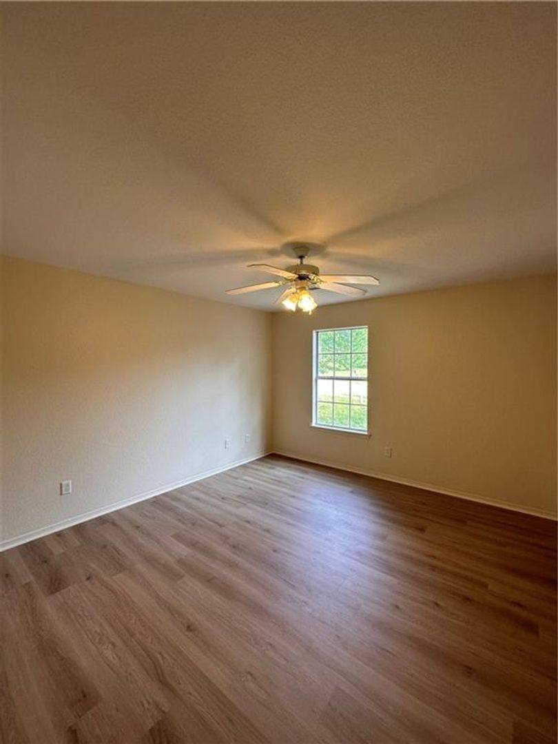House for rent at 2226 E Cinnamon Way, Fayetteville, AR 72703