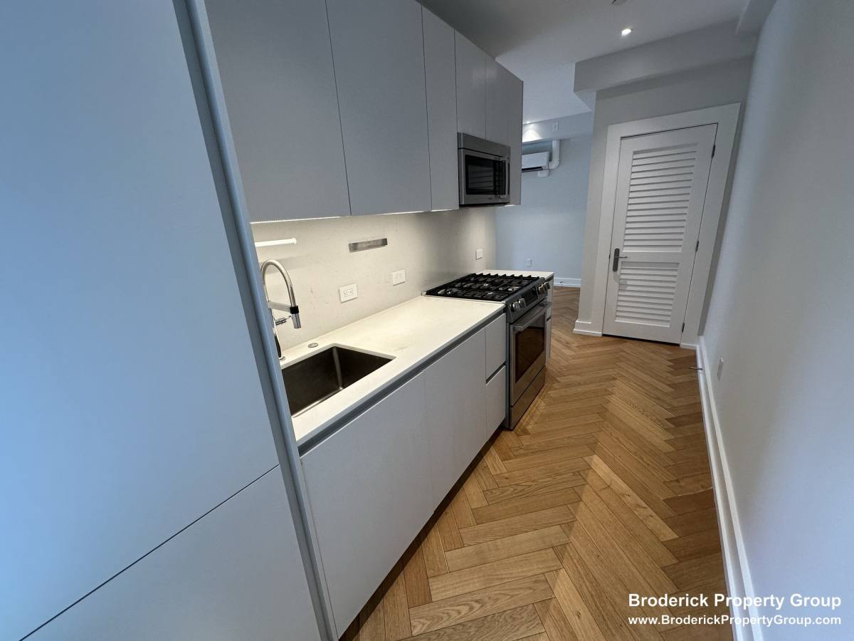 Apartment for rent at 16 Forest St #4, Cambridge, MA 02140