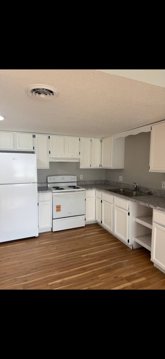 Townhouse for rent at 600 Pine St #I5, Sikeston, MO 63801