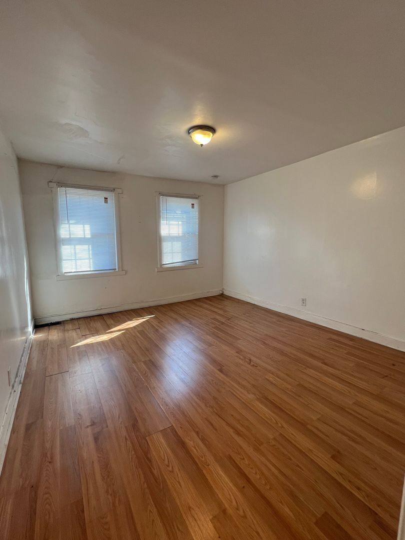 House for rent at 318 S Third St, Columbia, PA 17512
