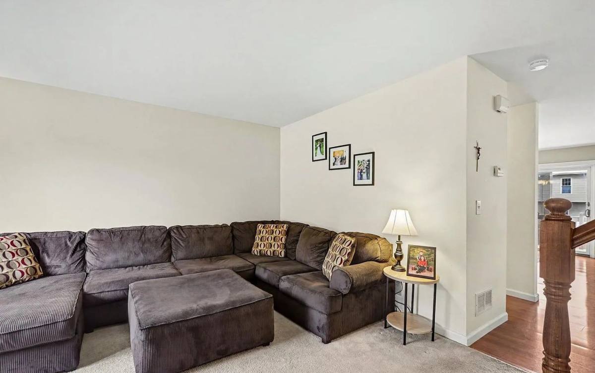 Townhouse for rent at 1212 Overlook Rd, Middletown, PA 17057