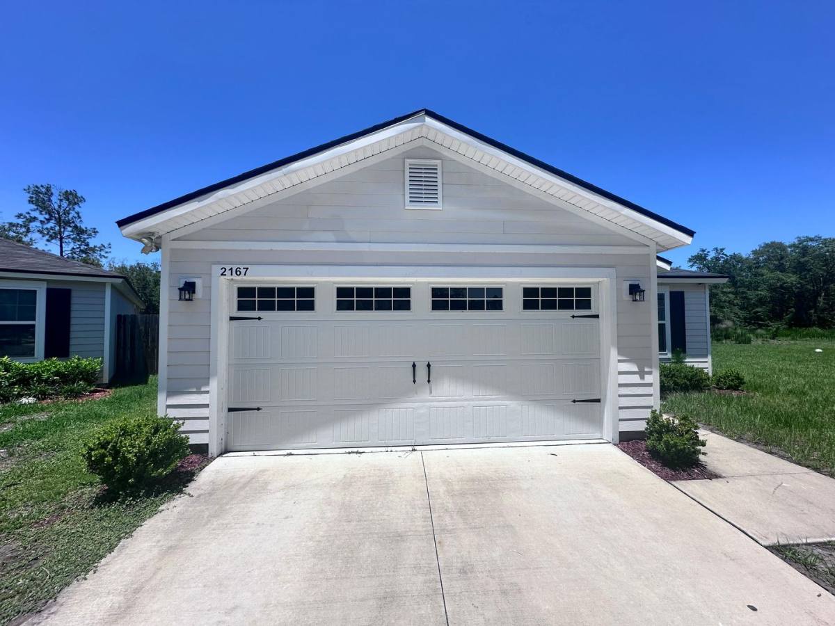 House for rent at 2167 Kistlers Ridge Way, Jacksonville, FL 32221