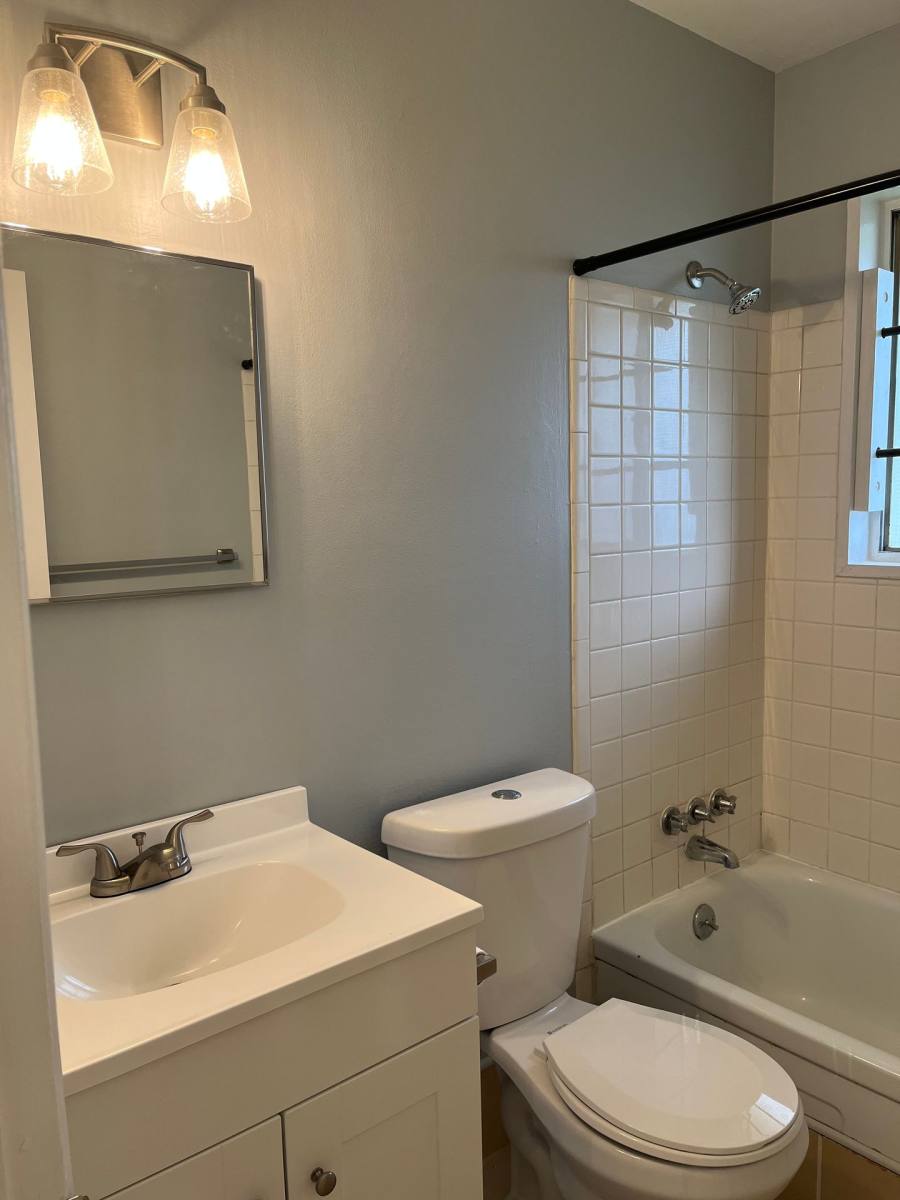 Apartment for rent at 328 Marion Ave, Painesville, OH 44077