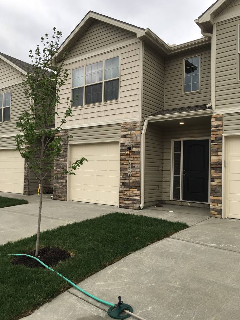 Townhouse for rent at 1402 NE Mary Court, Grain Valley, MO 64029