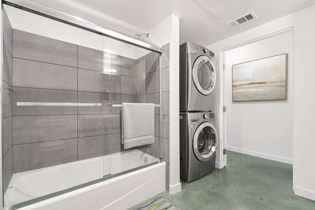Apartment for rent at 1250 W Court St, Los Angeles, CA 90026