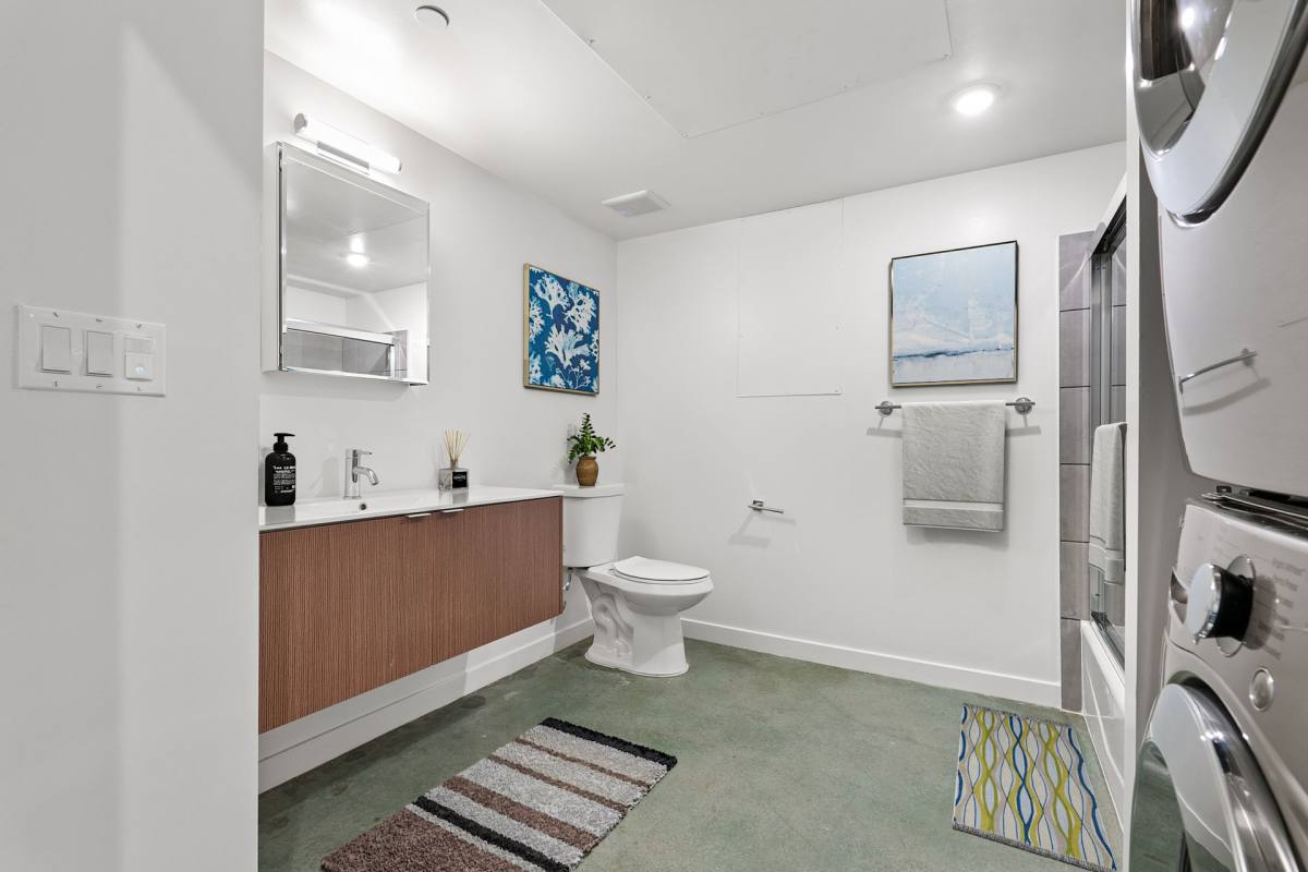 Apartment for rent at 1250 W Court St, Los Angeles, CA 90026
