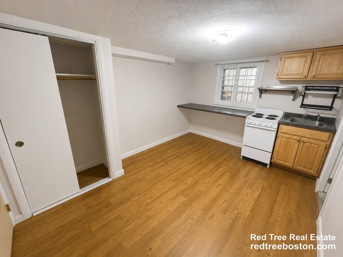 Apartment for rent at 53 S Huntington Ave #B4, Jamaica Plain, MA 02130